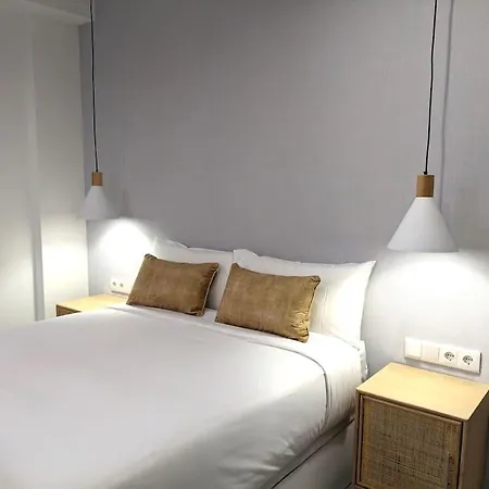 Fira 8 A 1min Del Metro Y Centro 15min Appartement *