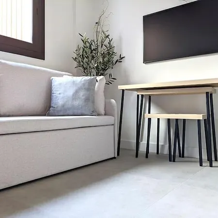 Fira 8 A 1min Del Metro Y Centro 15min Appartement *